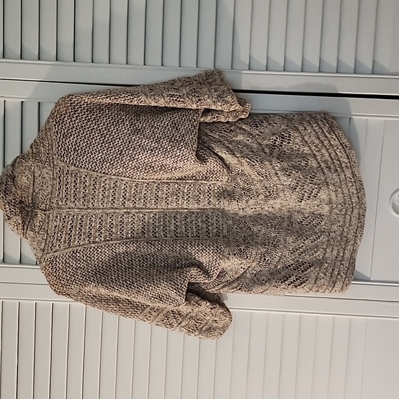 Cleo petite beige knit Cardigan. Size large neutral beige oatmeal colour. - Picture 4 of 4